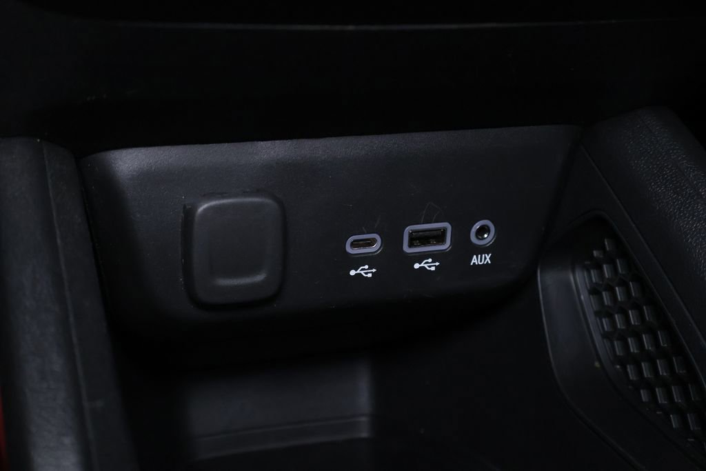 Used 2023 Chevrolet TrailBlazer RS image 33