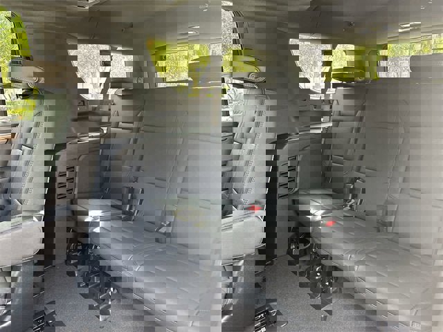 New 2026 Chevrolet Suburban High Country image 26