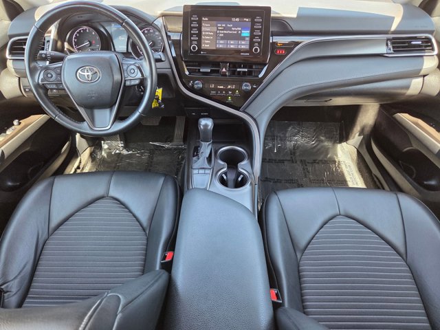 Used 2023 Toyota Camry SE w/ Blackout Package (TMS) image 16
