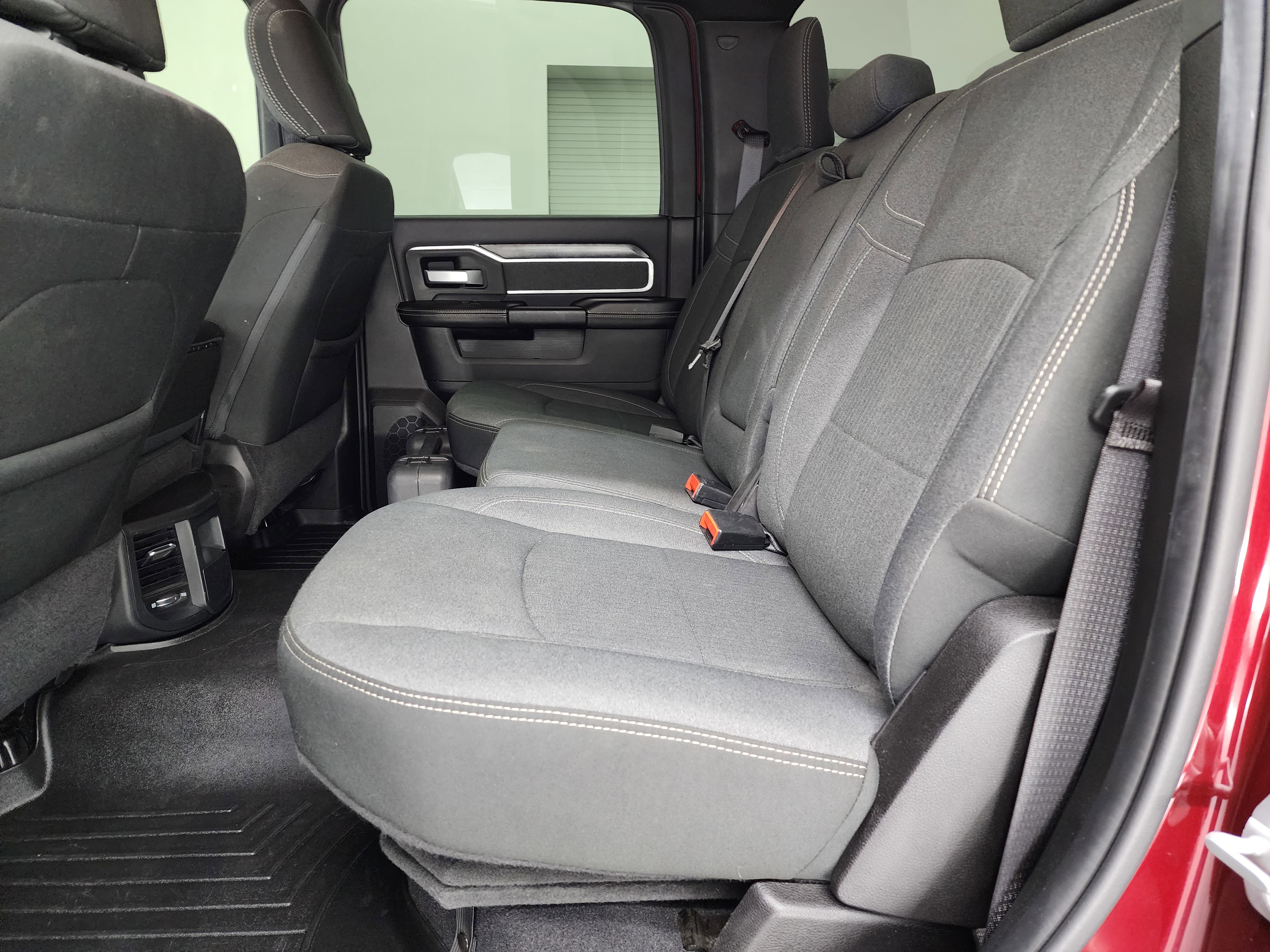 Used 2020 RAM 3500 Big Horn w/ Level 1 Equipment Group image 9