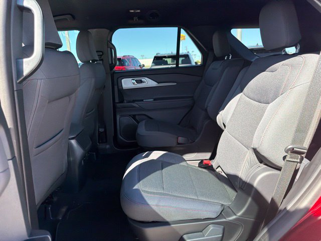 New 2027 Ford Explorer Active RWD image 15