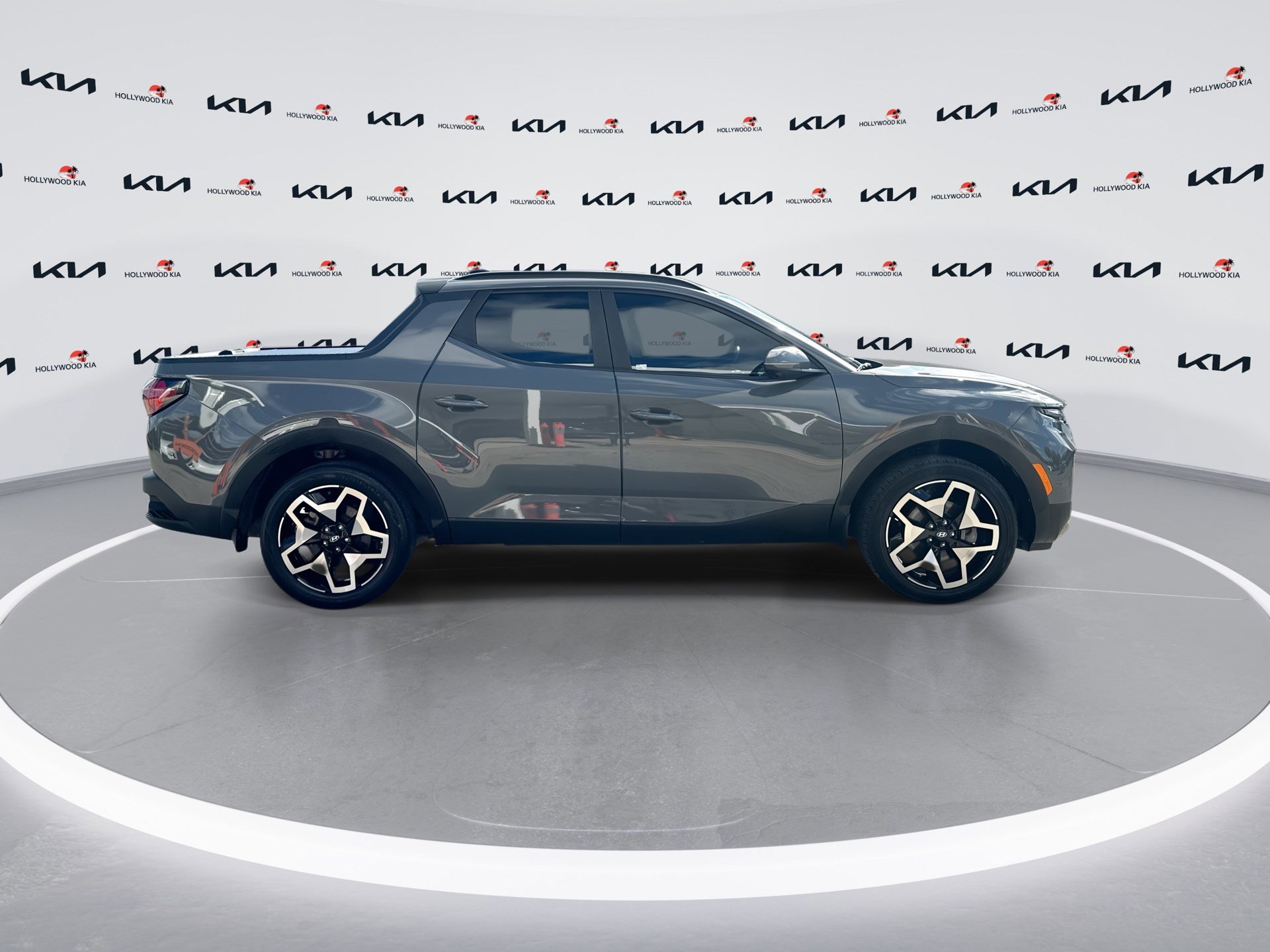 Used 2022 Hyundai Santa Cruz Limited w/ Cargo Package AWD/4WD image 9