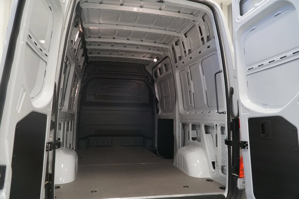 New 2025 Mercedes-Benz Sprinter 2500 image 14