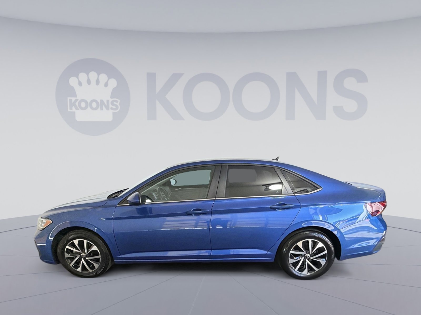 Used 2024 Volkswagen Jetta S image 2