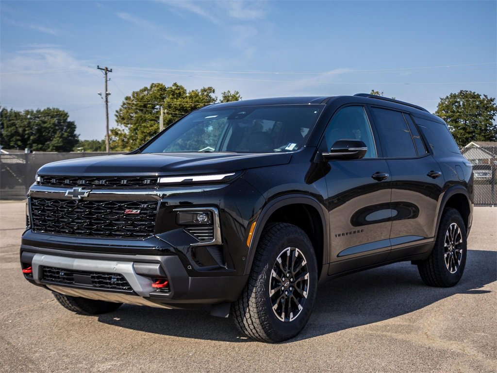 New 2026 Chevrolet Traverse Z71 w/ Enhanced Driving Package image 4