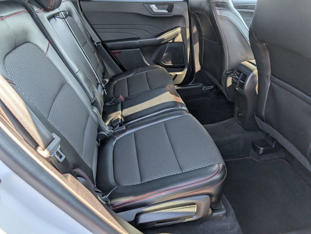 Used 2023 Ford Escape ST-Line w/ Tech Pack #1 AWD/4WD image 45