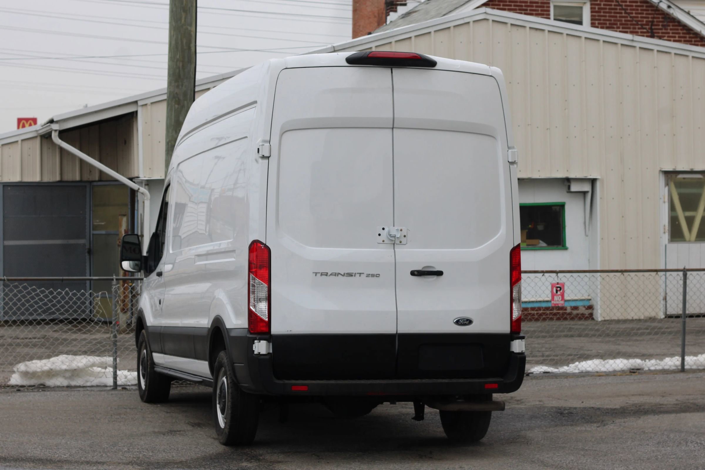 Used 2023 Ford Transit 250 148 High Roof image 6