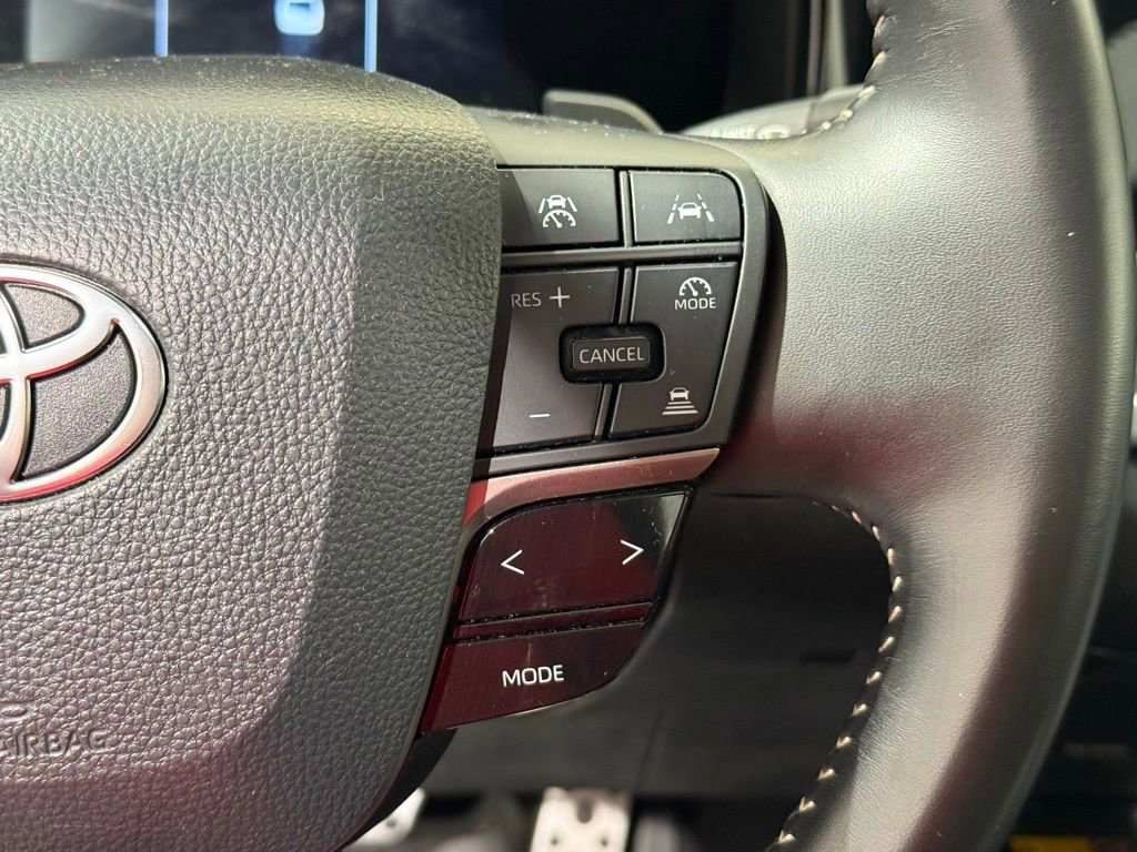 Certified 2025 Toyota Camry SE FWD image 23