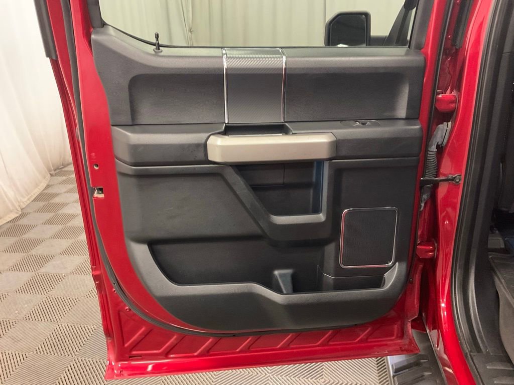 Used 2020 Ford F150 Lariat image 31