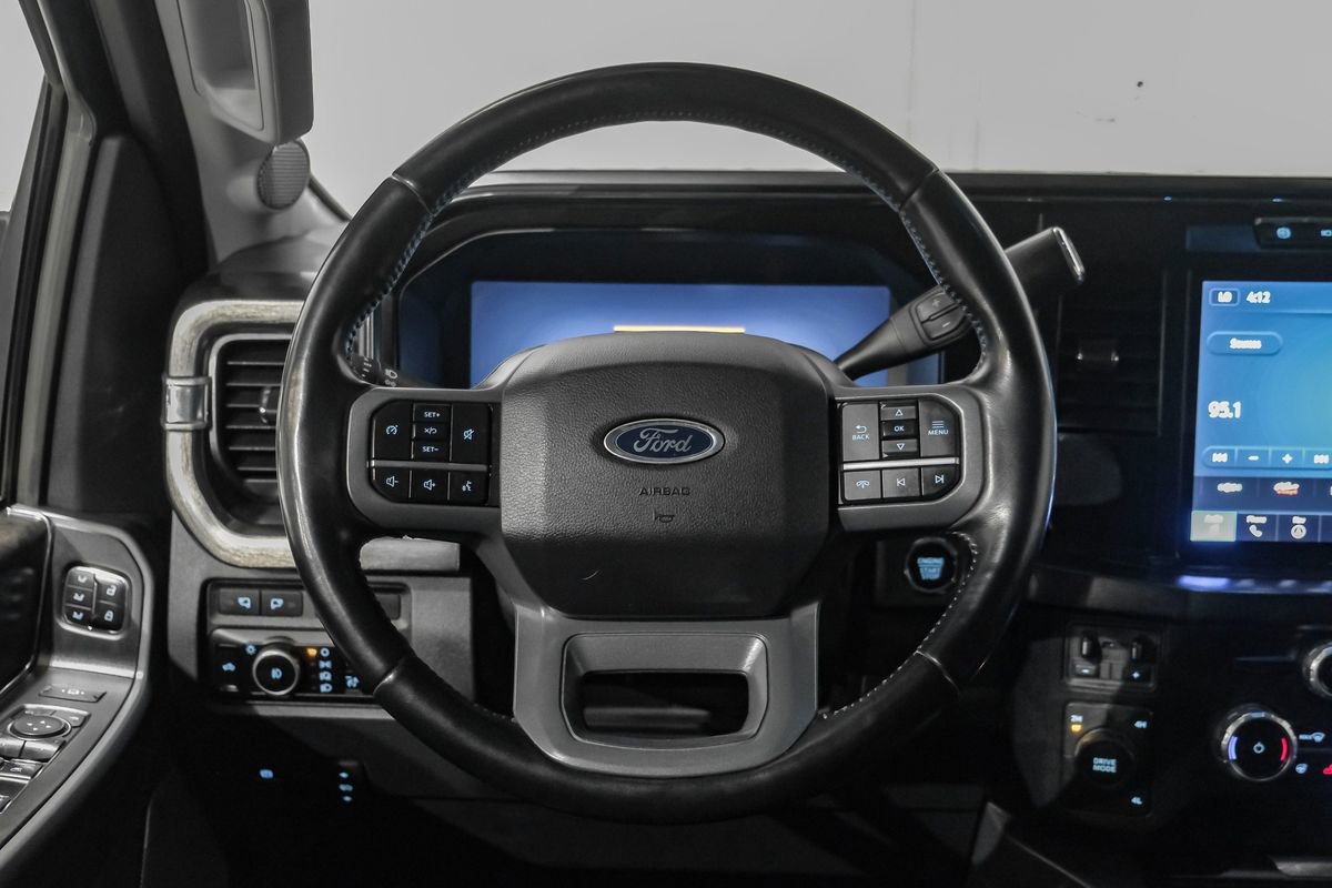 Used 2024 Ford F350 Lariat w/ FX4 Off-Road Package image 15