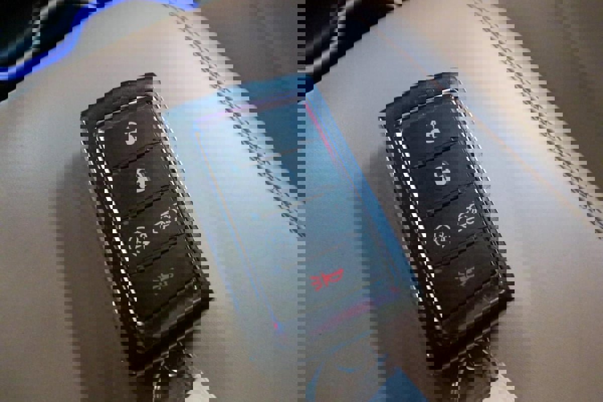 Used 2022 Jeep Grand Cherokee Summit w/ Advanced Protech Group IV image 20