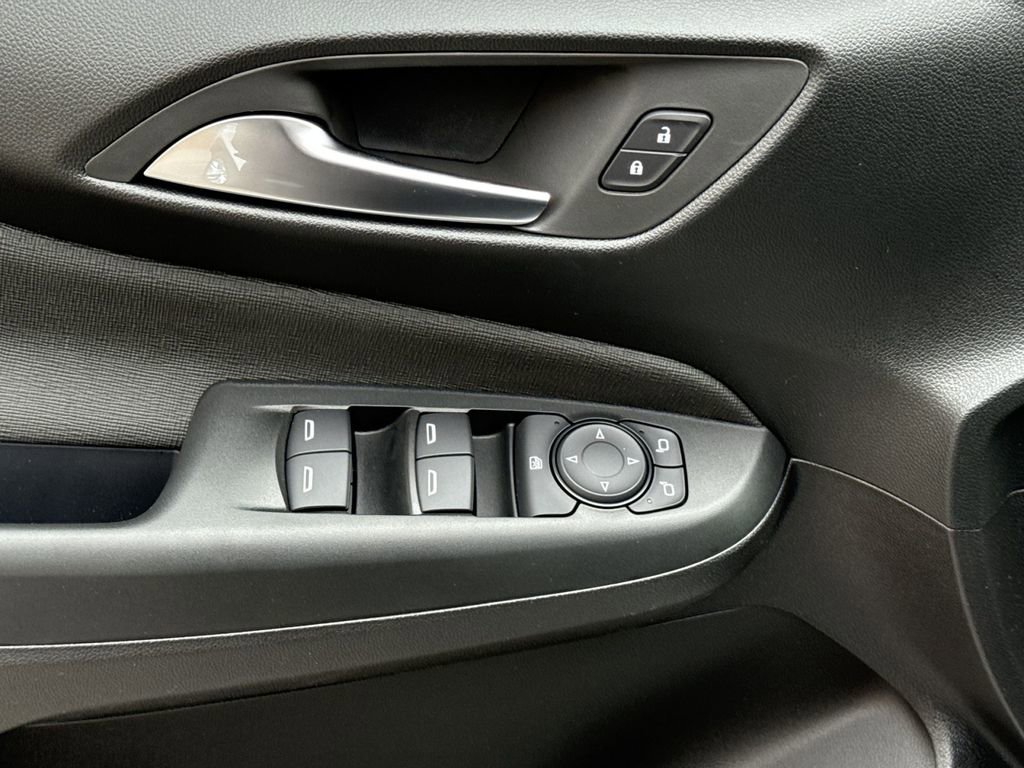 New 2026 Buick Envista Preferred image 15