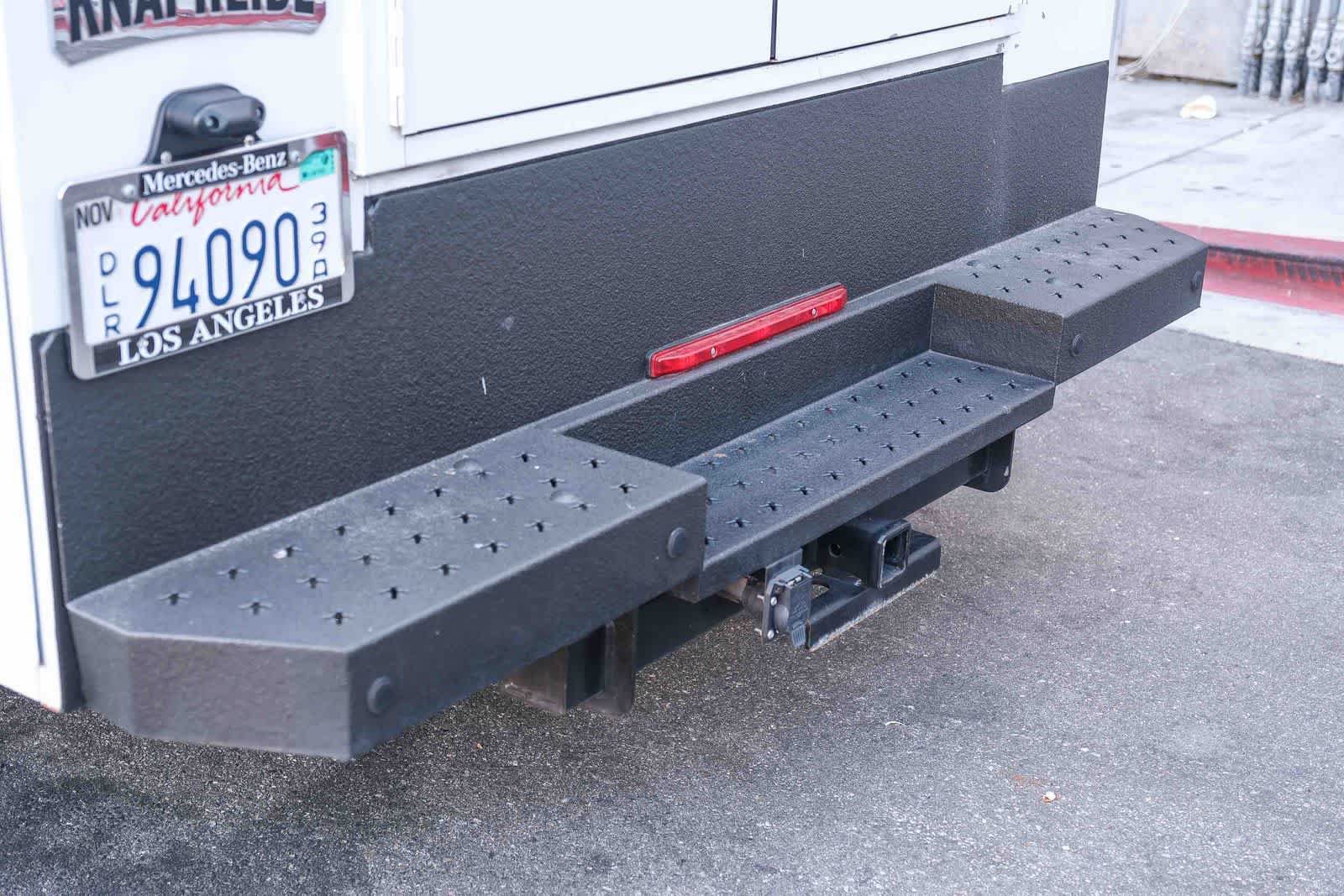 Used 2023 Mercedes-Benz Sprinter 3500 w/ Acoustic Package image 40