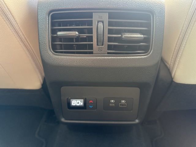 Used 2023 Nissan Rogue SL w/ SL Premium Package image 25