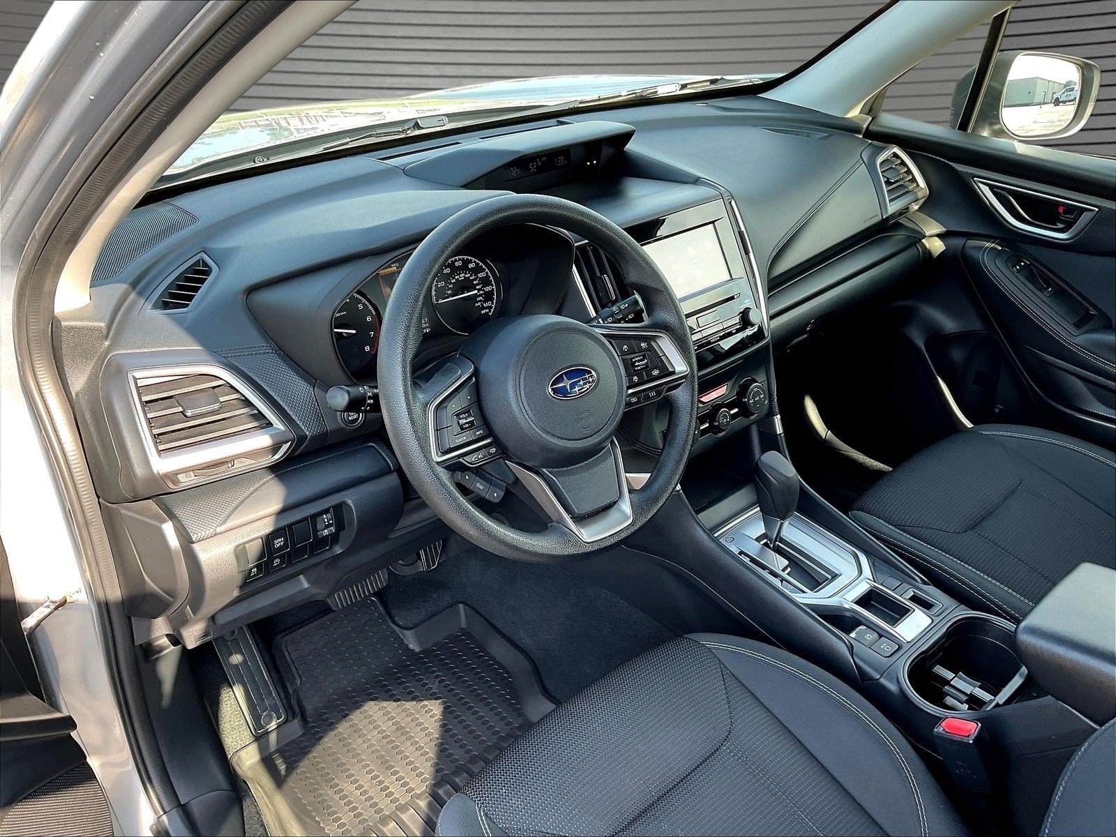 Used 2021 Subaru Forester AWD/4WD image 16