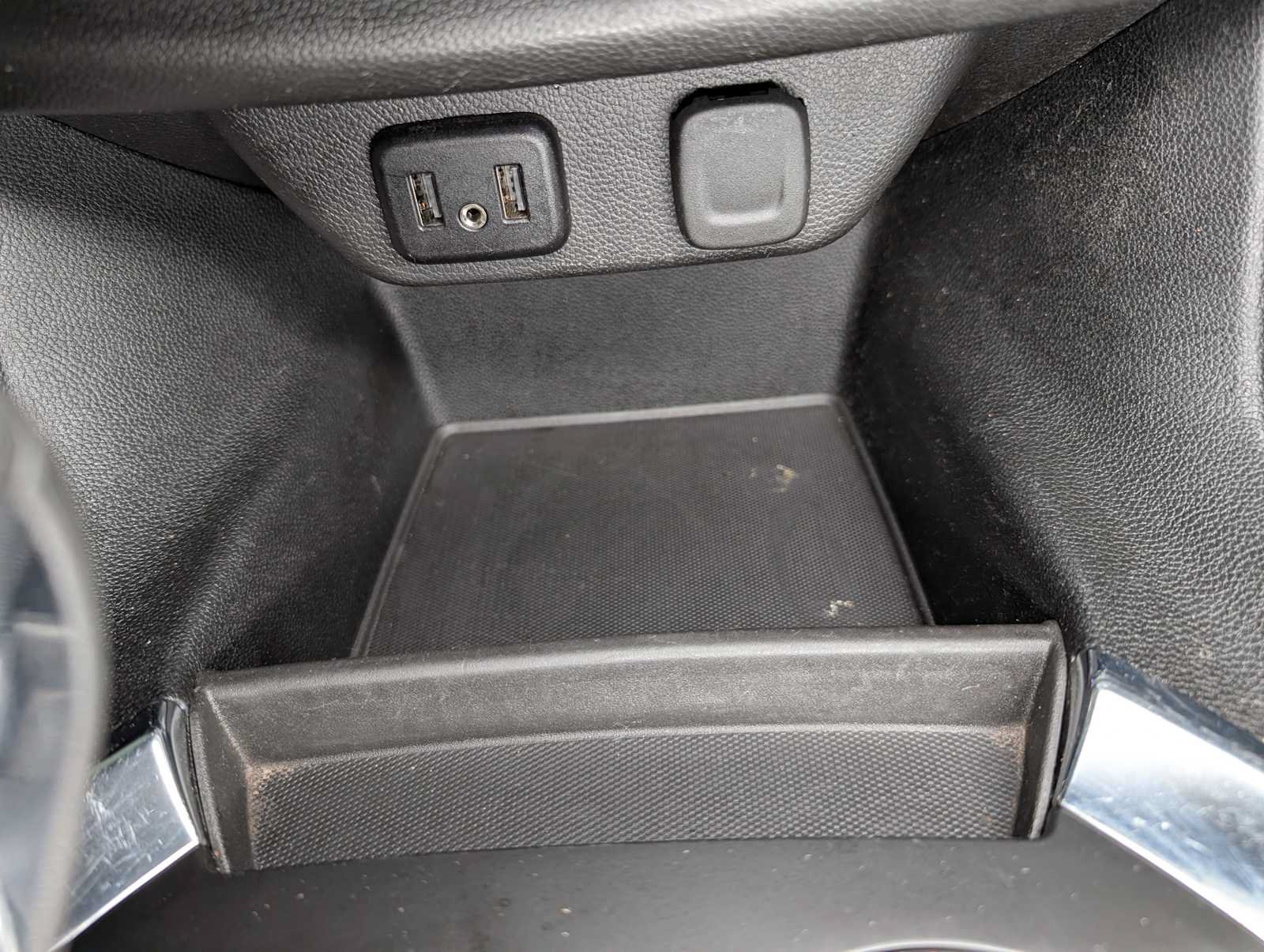 Used 2021 Chevrolet Traverse LT AWD/4WD image 30