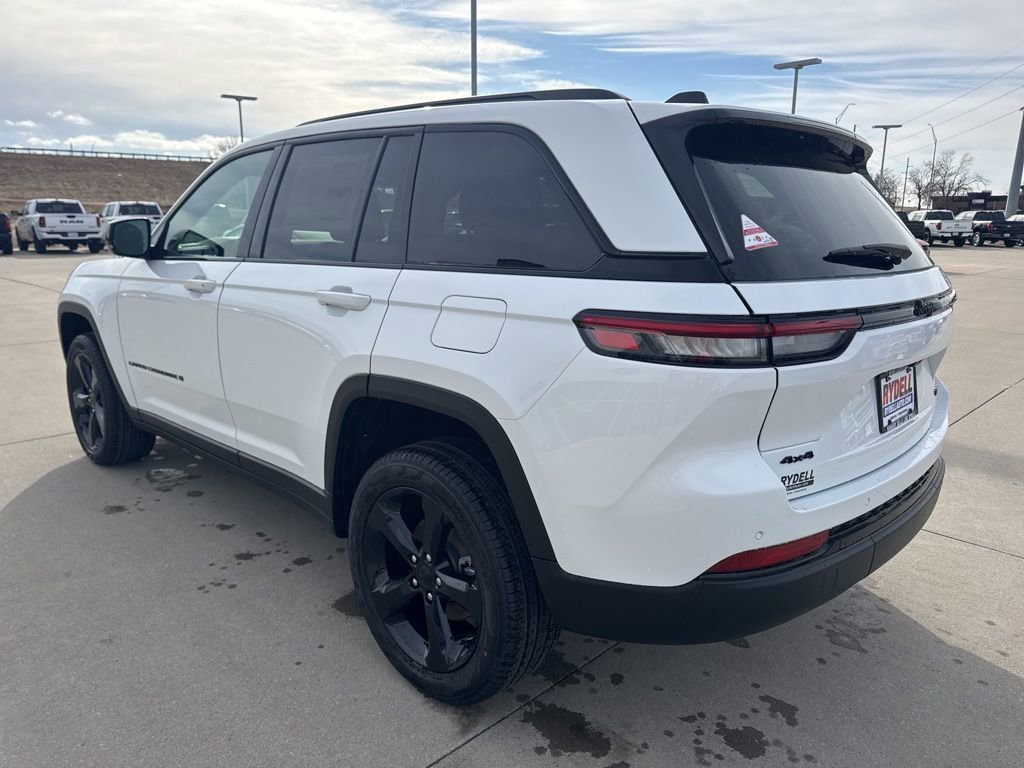 New 2025 Jeep Grand Cherokee Limited w/ Black Appearance Package AWD/4WD image 25