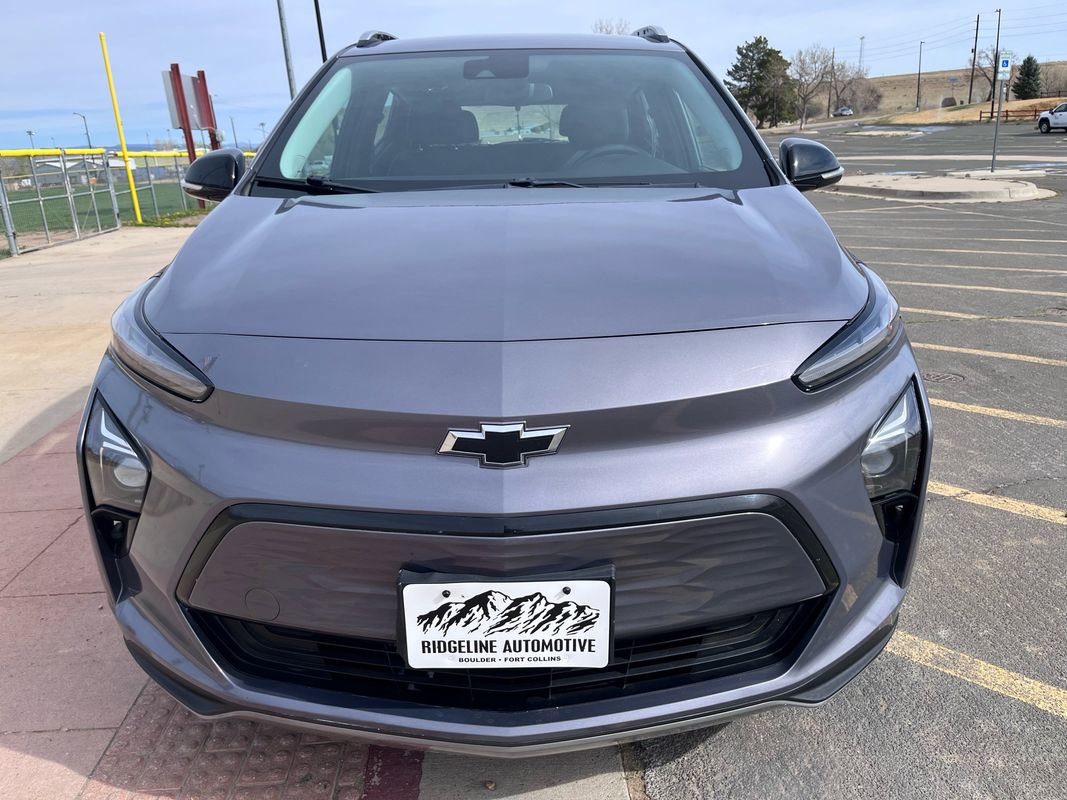 Used 2023 Chevrolet Bolt EUV LT image 2