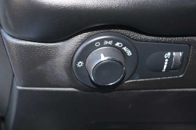 Used 2024 Dodge Durango GT image 12