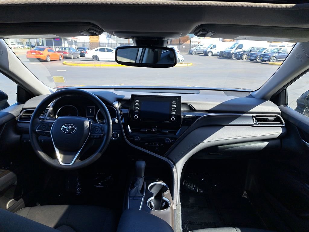 Used 2022 Toyota Camry LE w/ Convenience Package FWD image 18