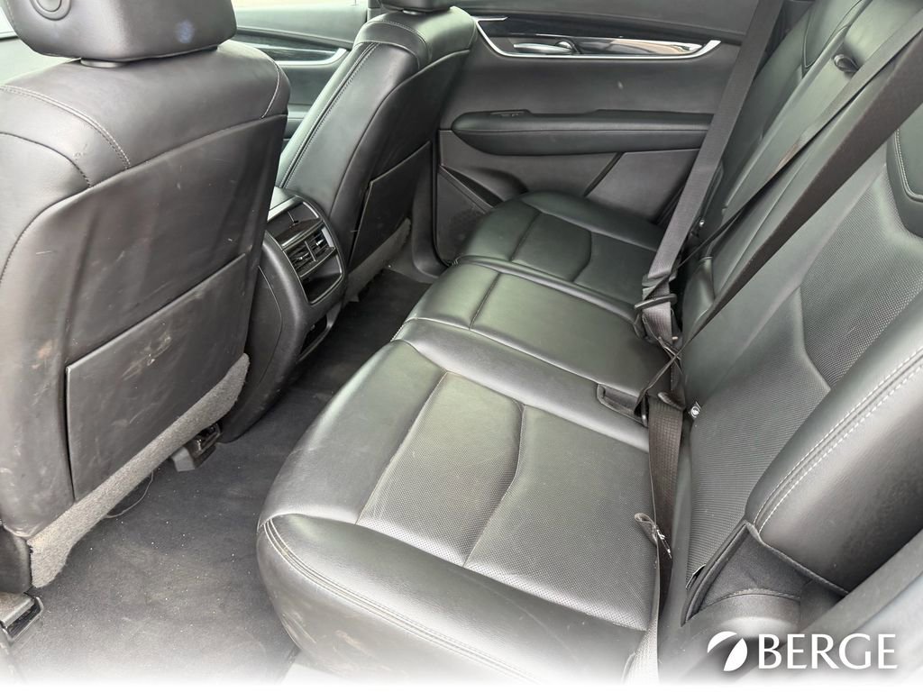Used 2022 Cadillac XT5 Premium Luxury image 18