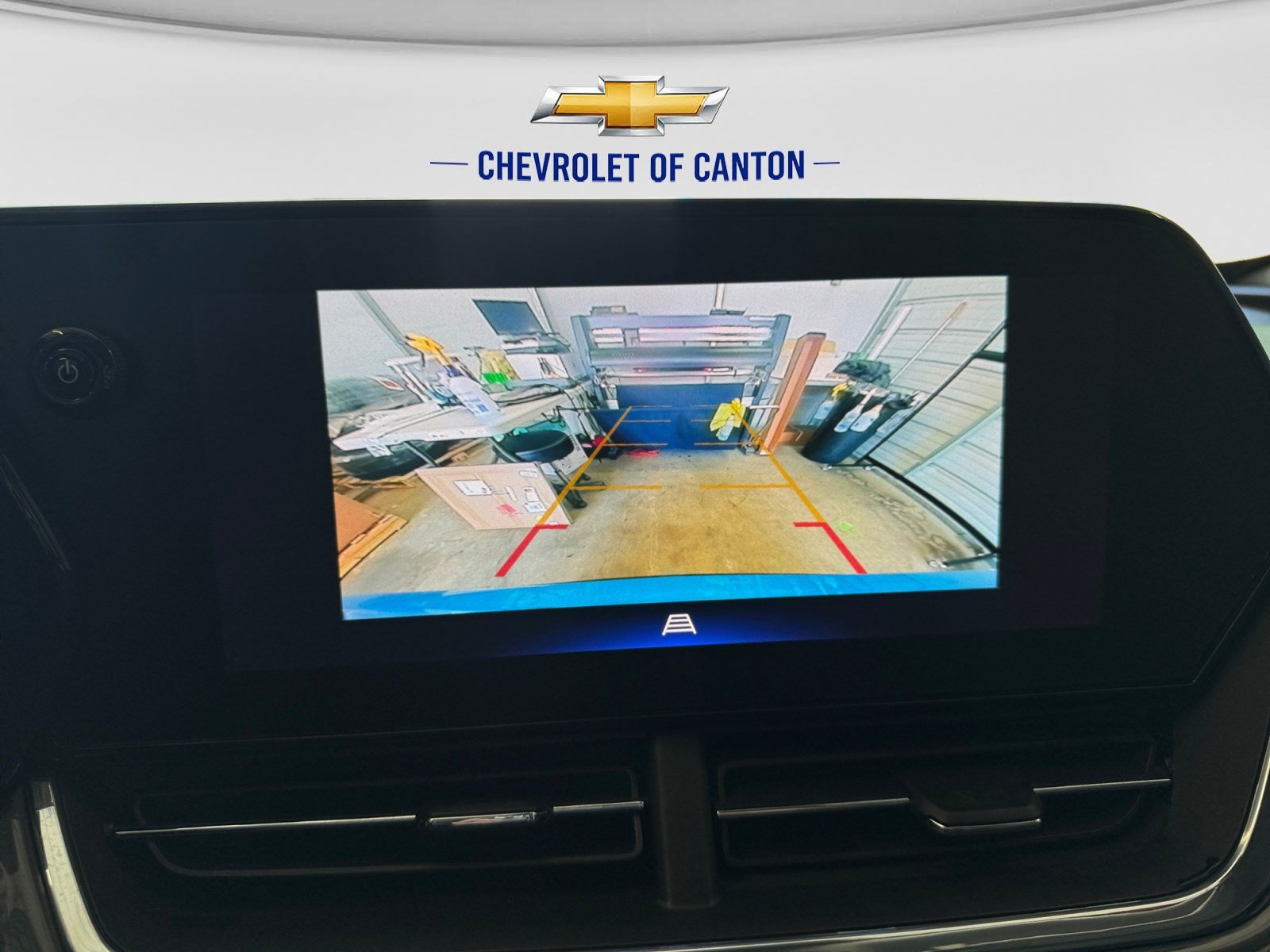 Used 2025 Chevrolet Trax ACTIV w/ Driver Confidence Package FWD image 29