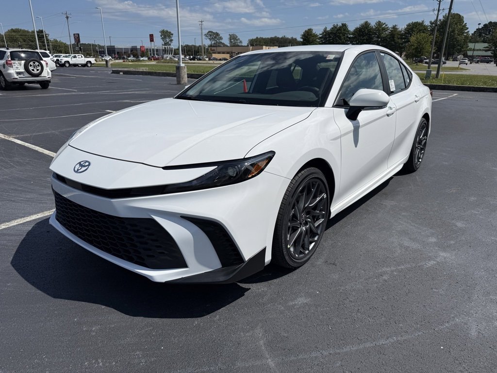 New 2026 Toyota Camry SE image 6