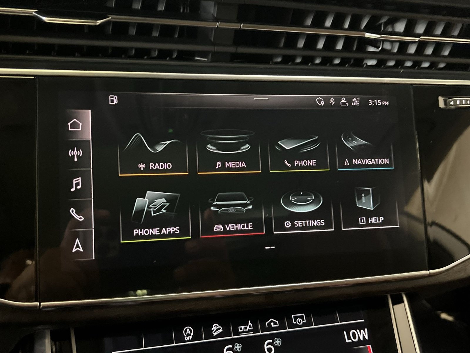 Used 2020 Audi Q8 Premium Plus AWD/4WD image 33