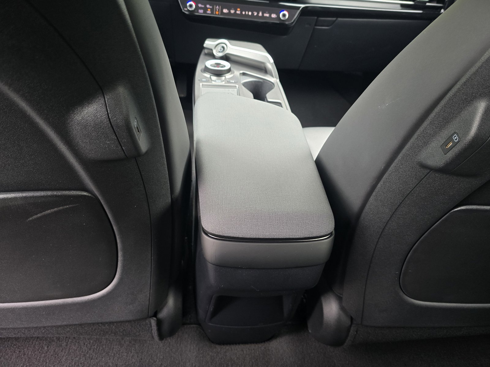 Used 2024 Kia EV6 Light RWD image 24