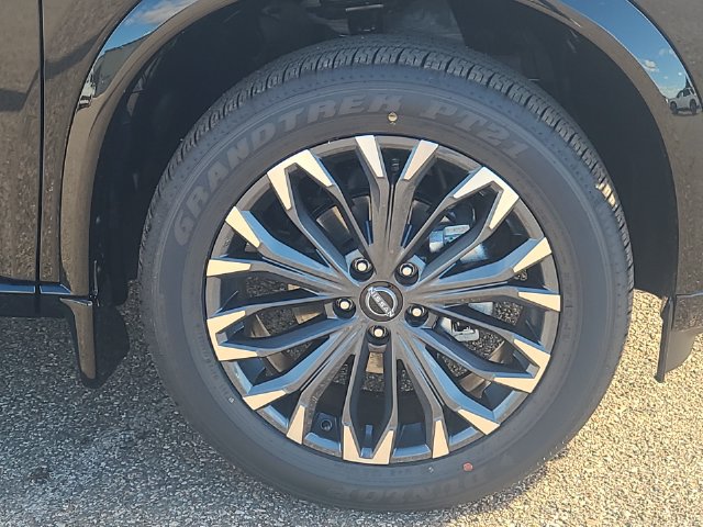New 2026 Nissan Rogue Platinum AWD/4WD image 9