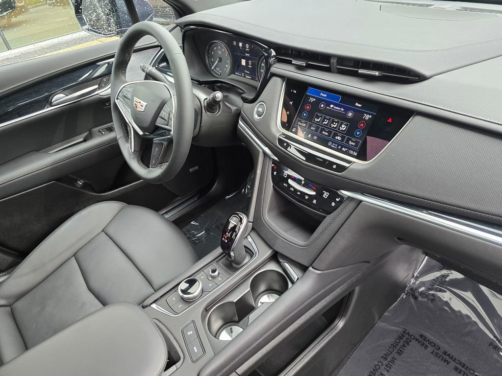 Used 2025 Cadillac XT5 Premium Luxury w/ Technology Package image 10