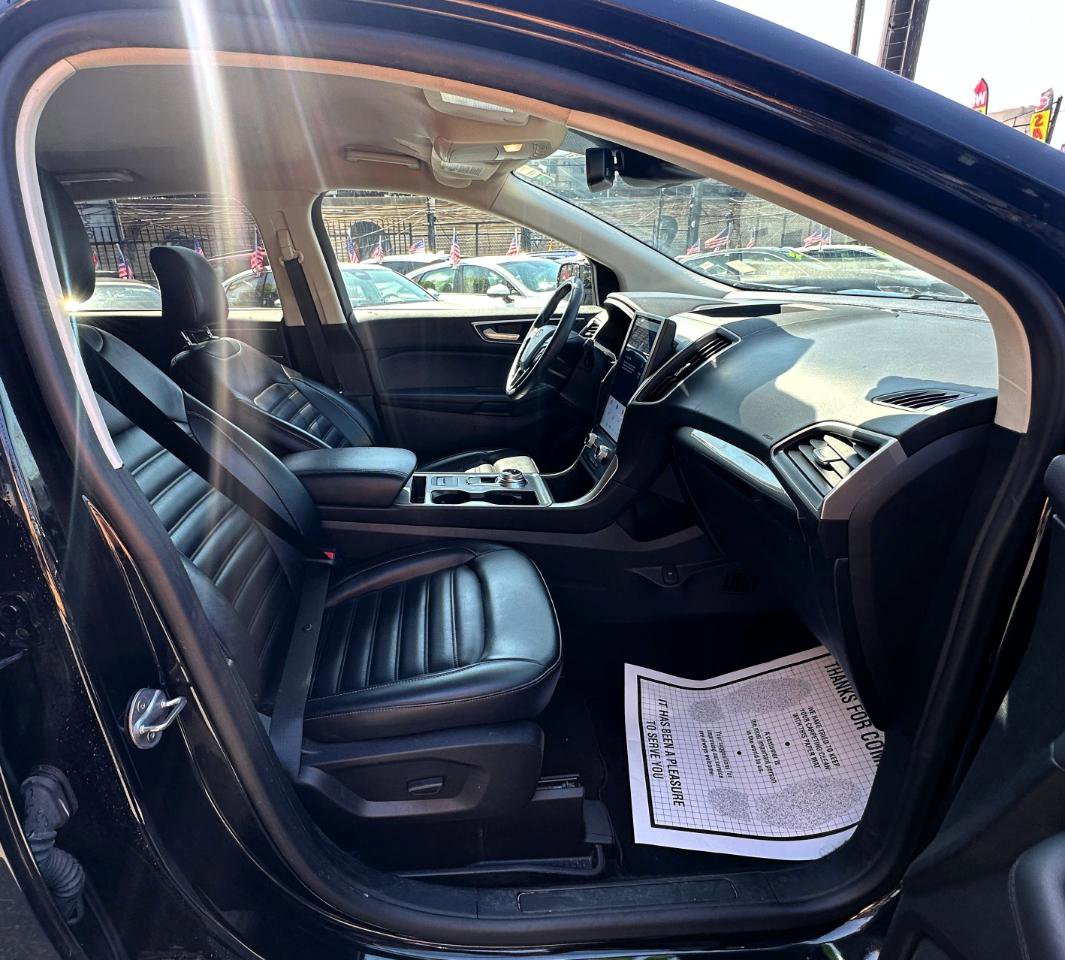 Used 2024 Ford Edge SEL AWD/4WD image 21