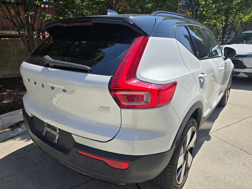 Certified 2023 Volvo XC40 Recharge Ultimate AWD/4WD image 3