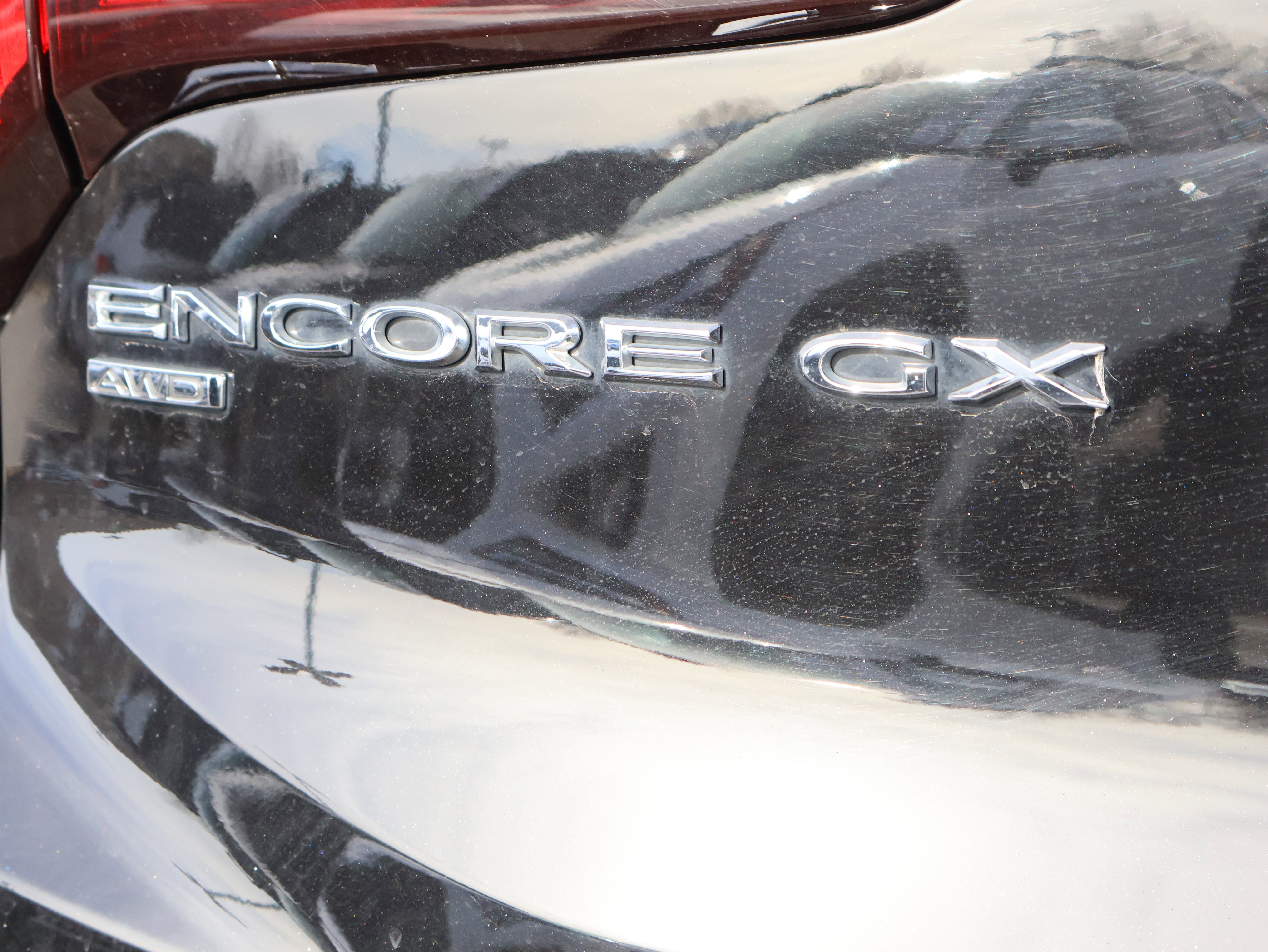 Used 2022 Buick Encore GX Essence w/ Advanced Technology Package image 16