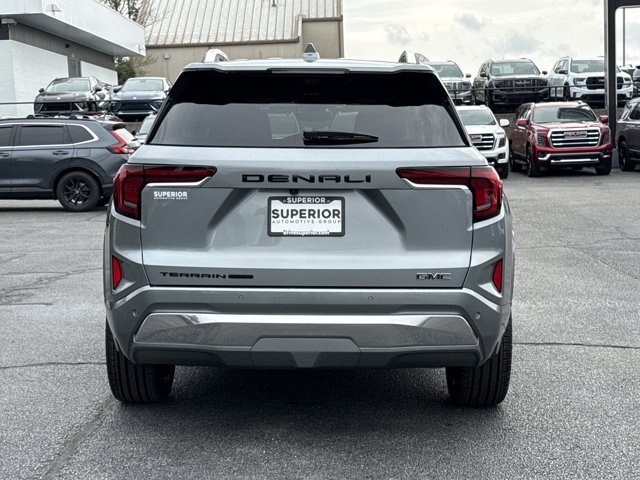 New 2026 GMC Terrain Denali w/ LPO, Black Badging Package AWD/4WD image 4