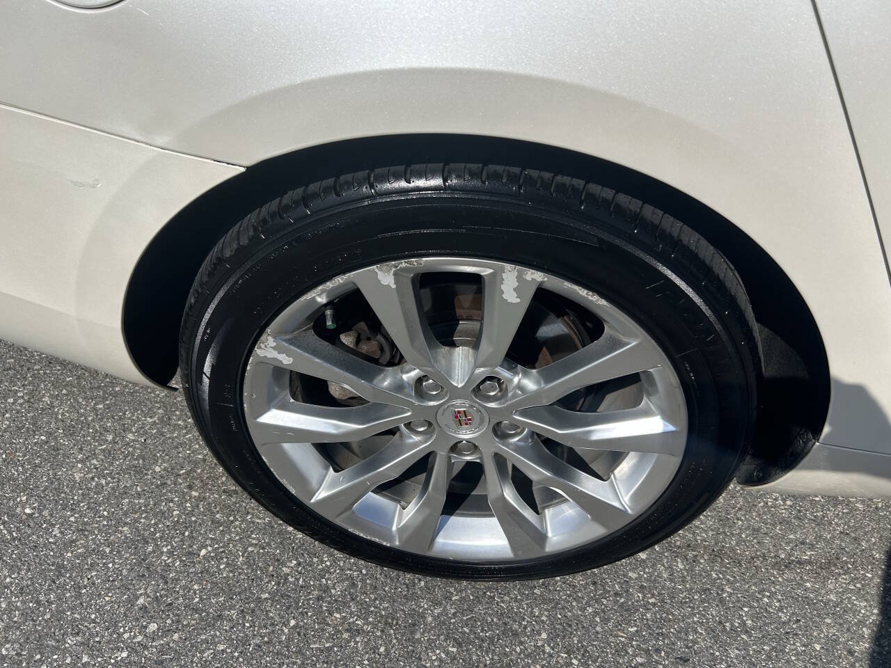 Used 2015 Cadillac XTS Luxury w/ Driver Awareness Package AWD/4WD image 14