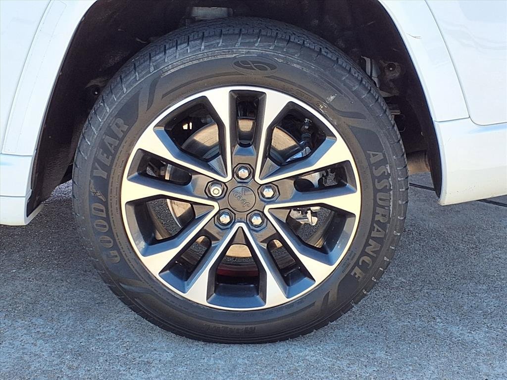 Used 2021 Jeep Grand Cherokee L Overland image 32