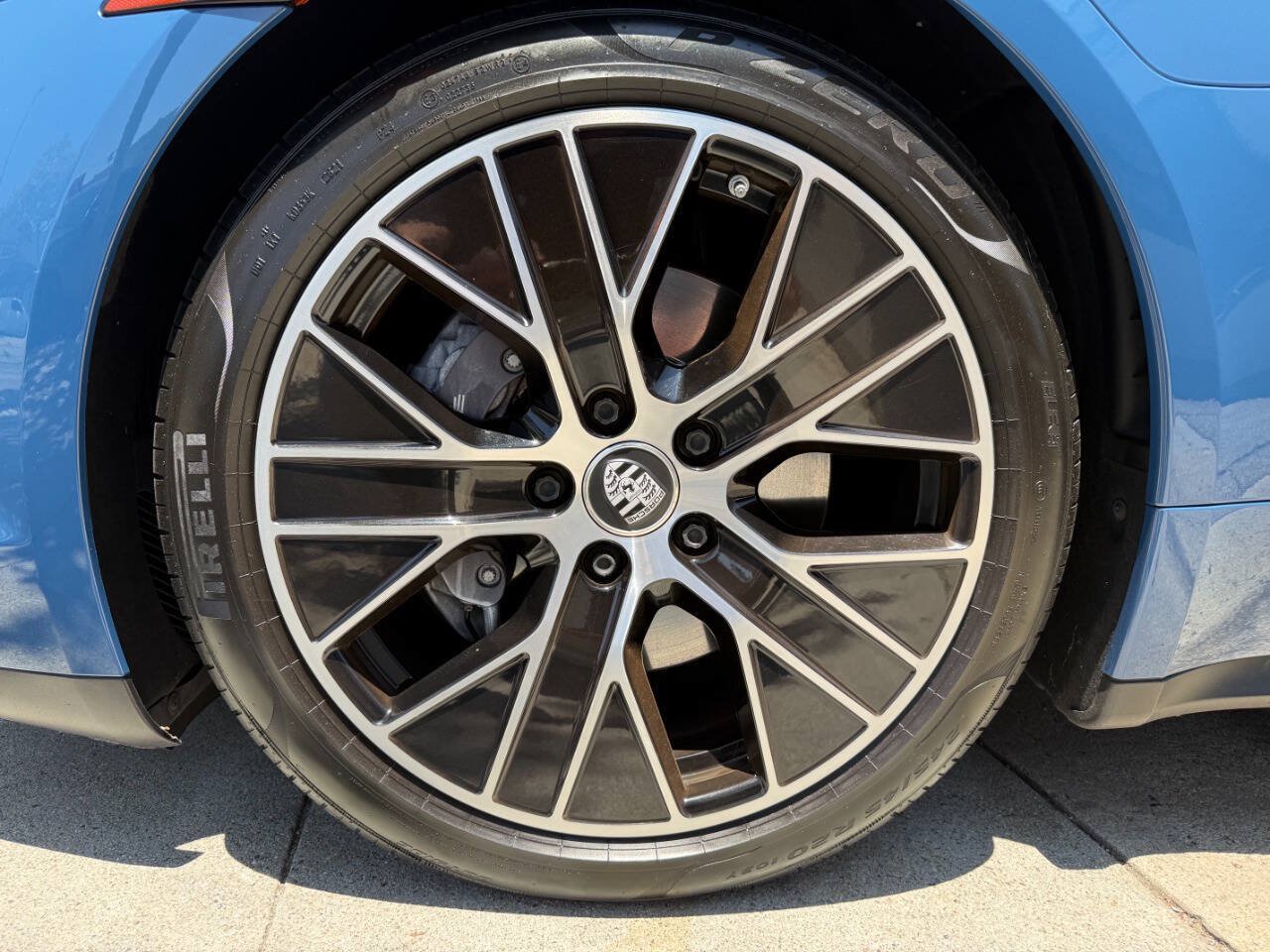 Used 2022 Porsche Taycan RWD image 22