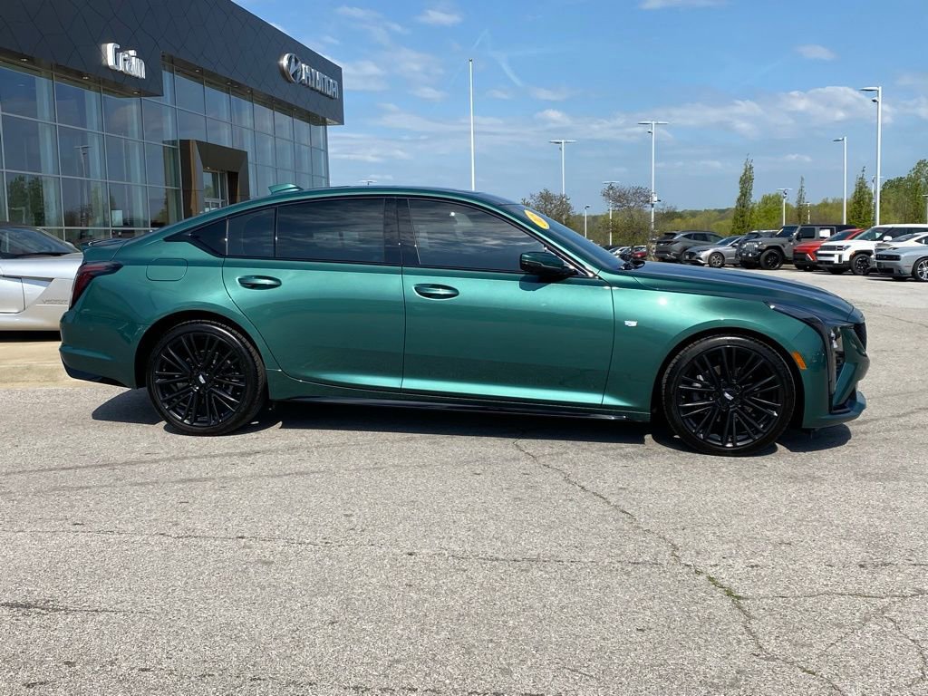 Used 2025 Cadillac CT5 Sport image 9