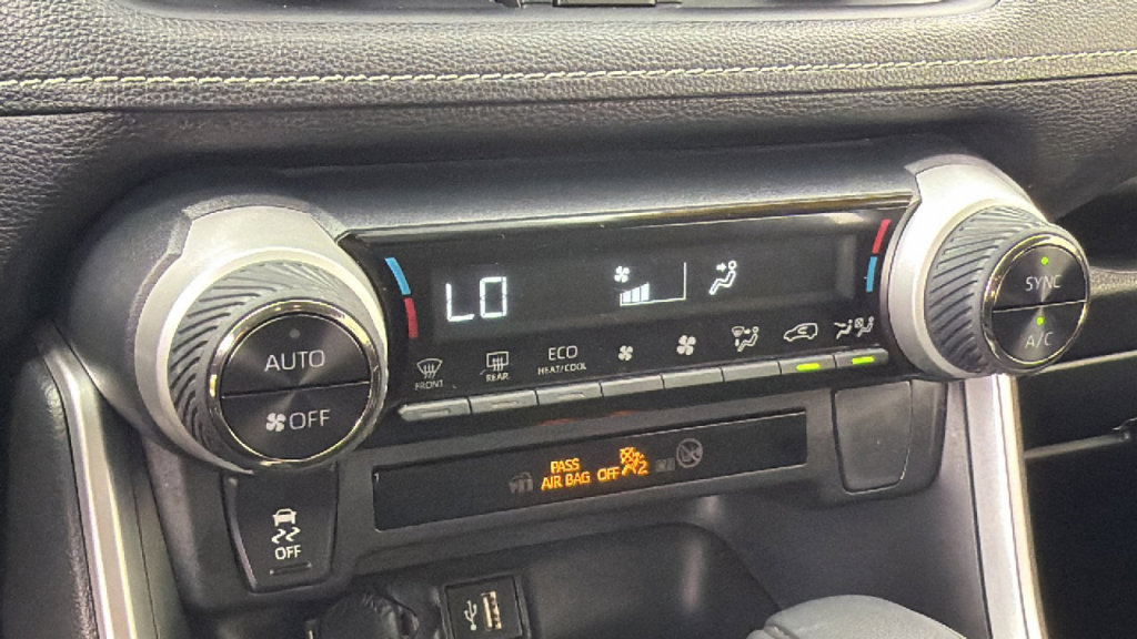 Certified 2025 Toyota RAV4 XLE image 14