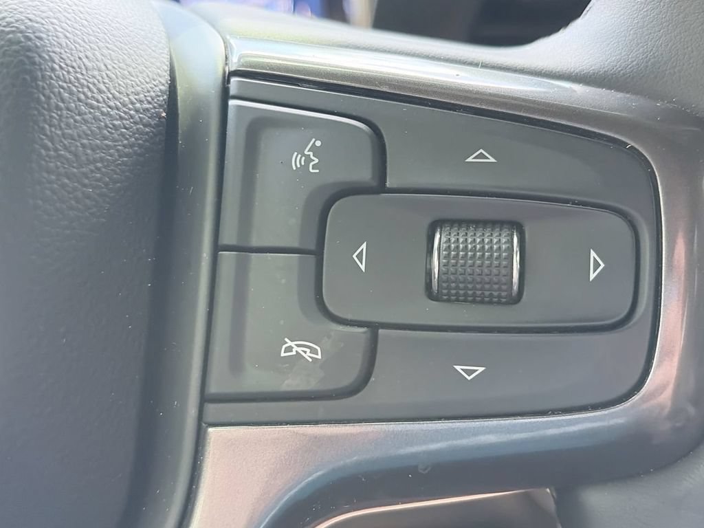 Used 2025 Chevrolet Silverado 2500 ZR2 w/ Technology Package AWD/4WD image 26