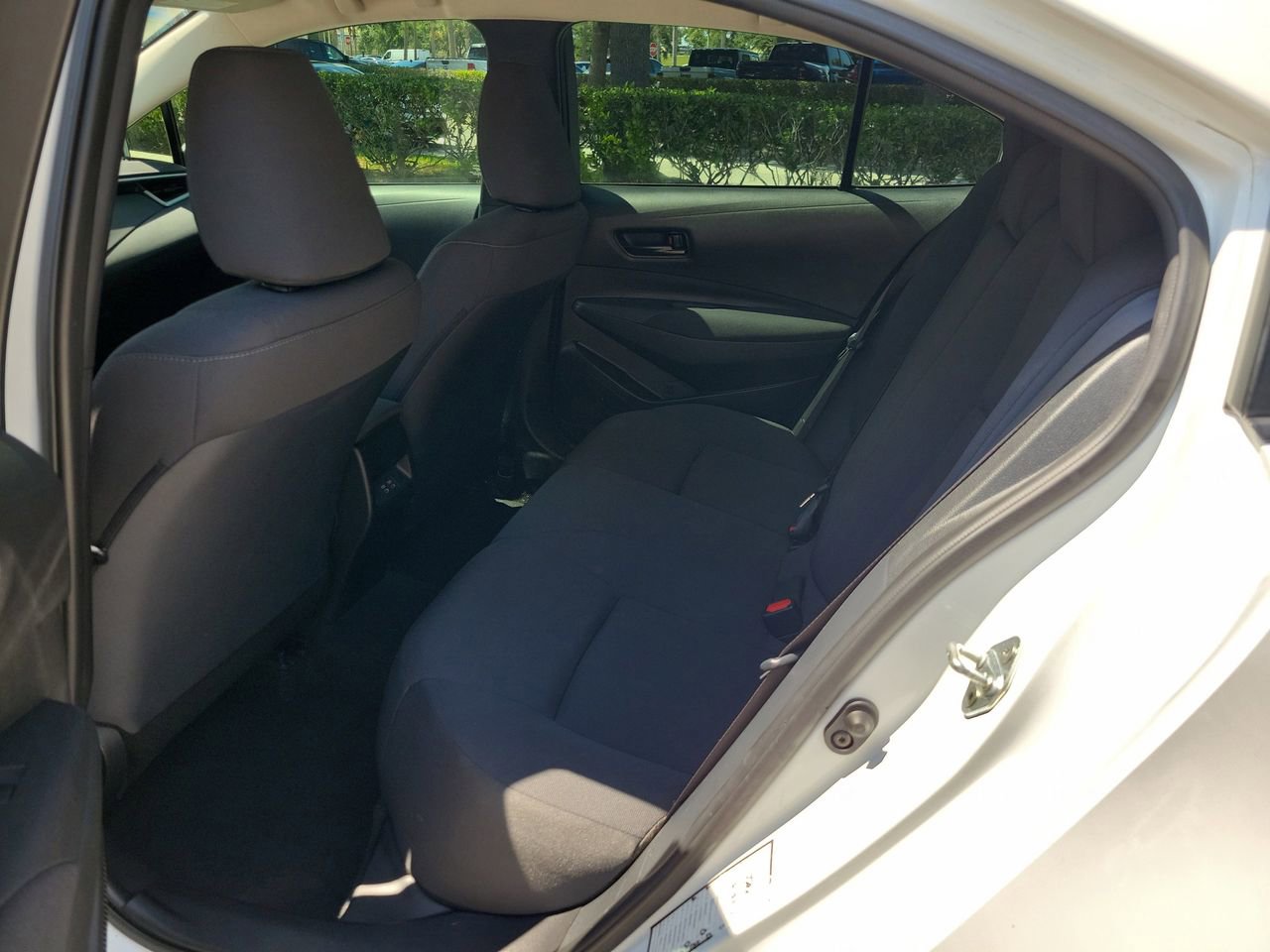 Used 2023 Toyota Corolla LE FWD image 10