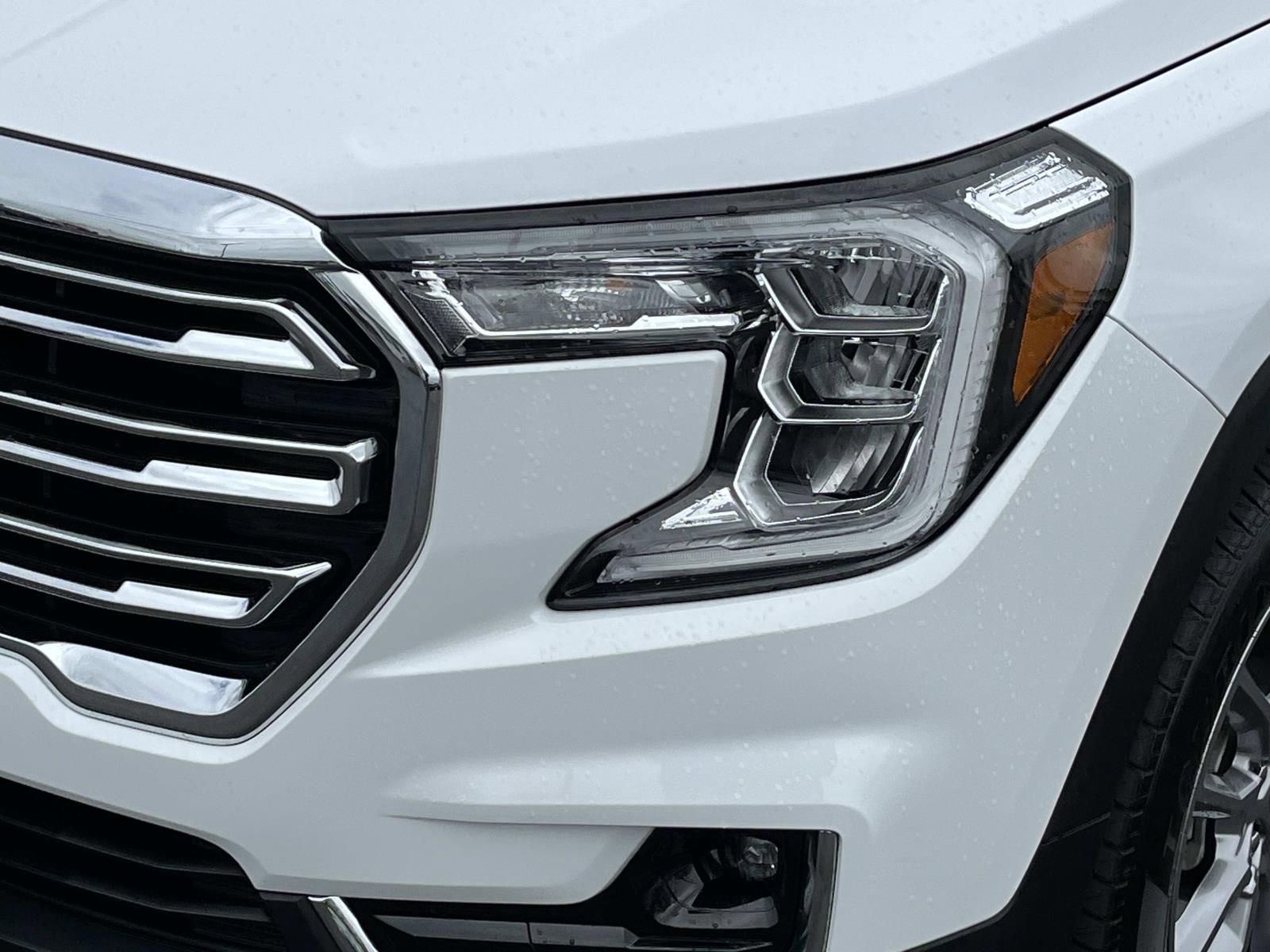 Used 2022 GMC Terrain SLT AWD/4WD image 11