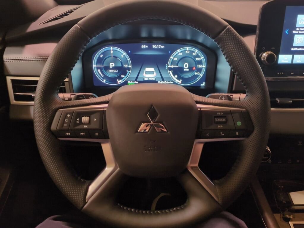 New 2025 Mitsubishi Outlander SEL AWD/4WD image 19