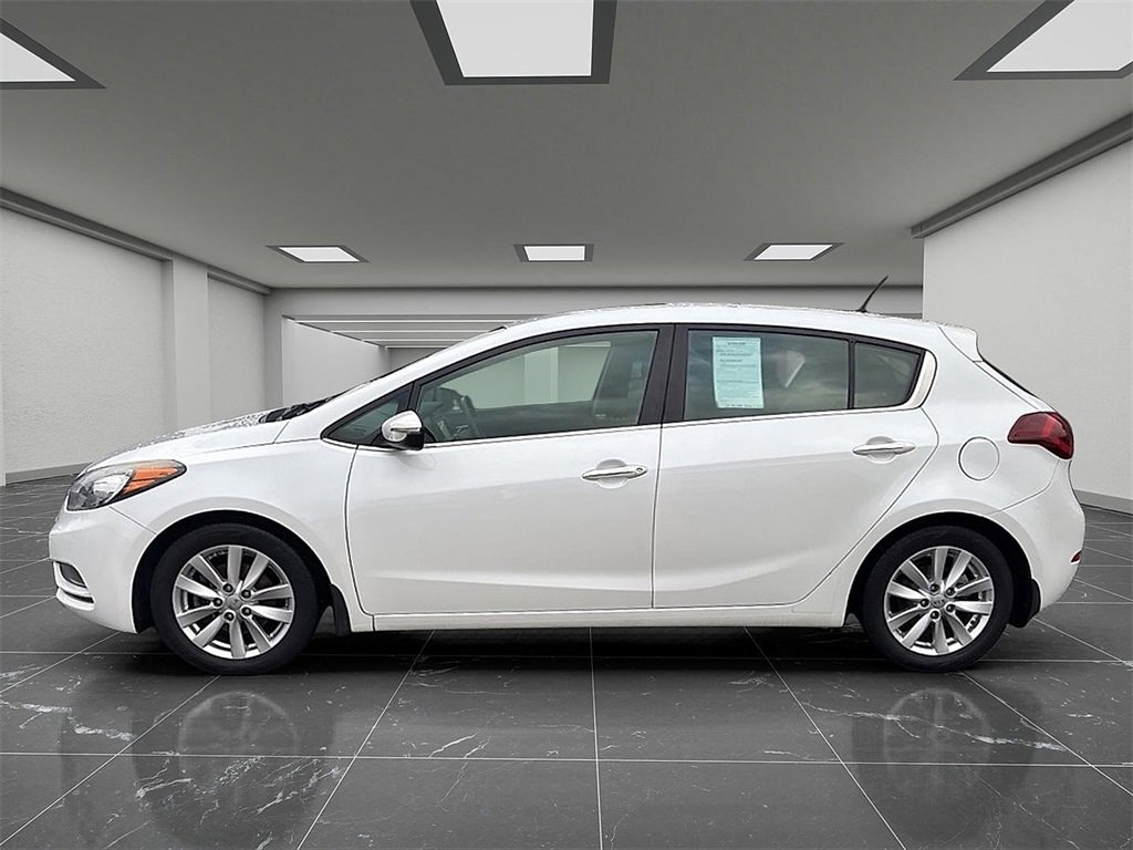 Used 2015 Kia Forte EX w/ EX Premium Package image 11