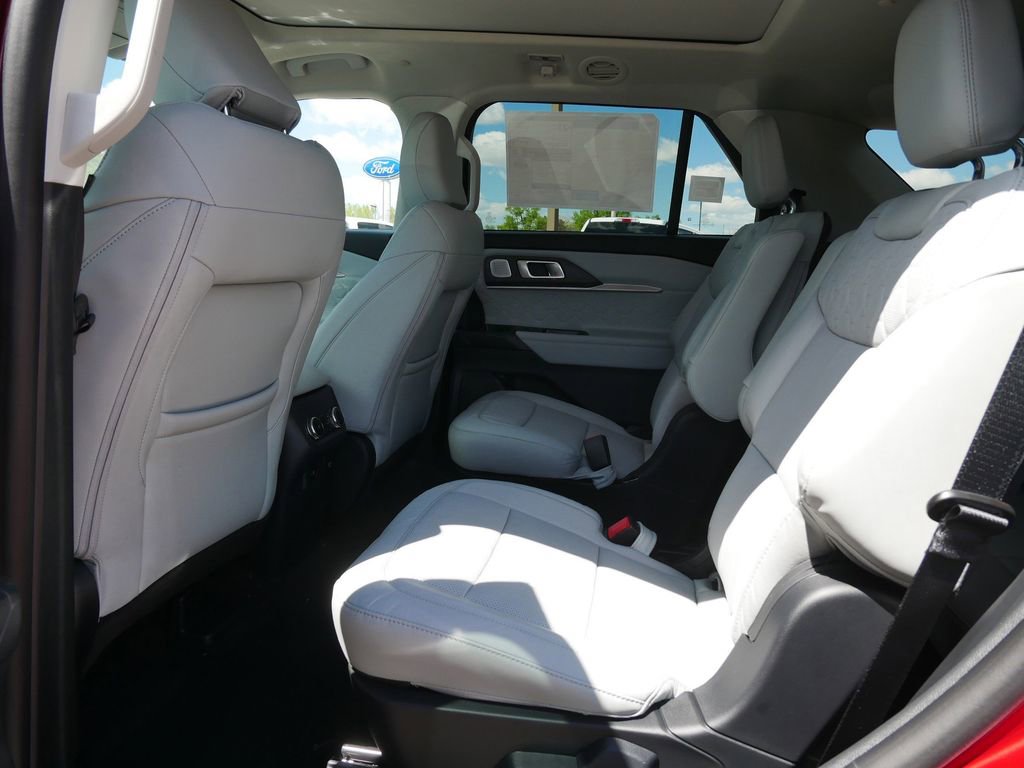 New 2026 Ford Explorer Platinum AWD/4WD image 11