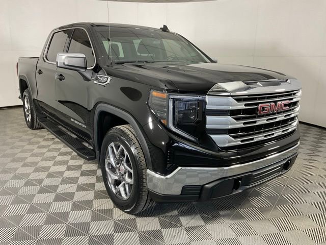 Used 2023 GMC Sierra 1500 SLE w/ X31 Off-Road Package image 3