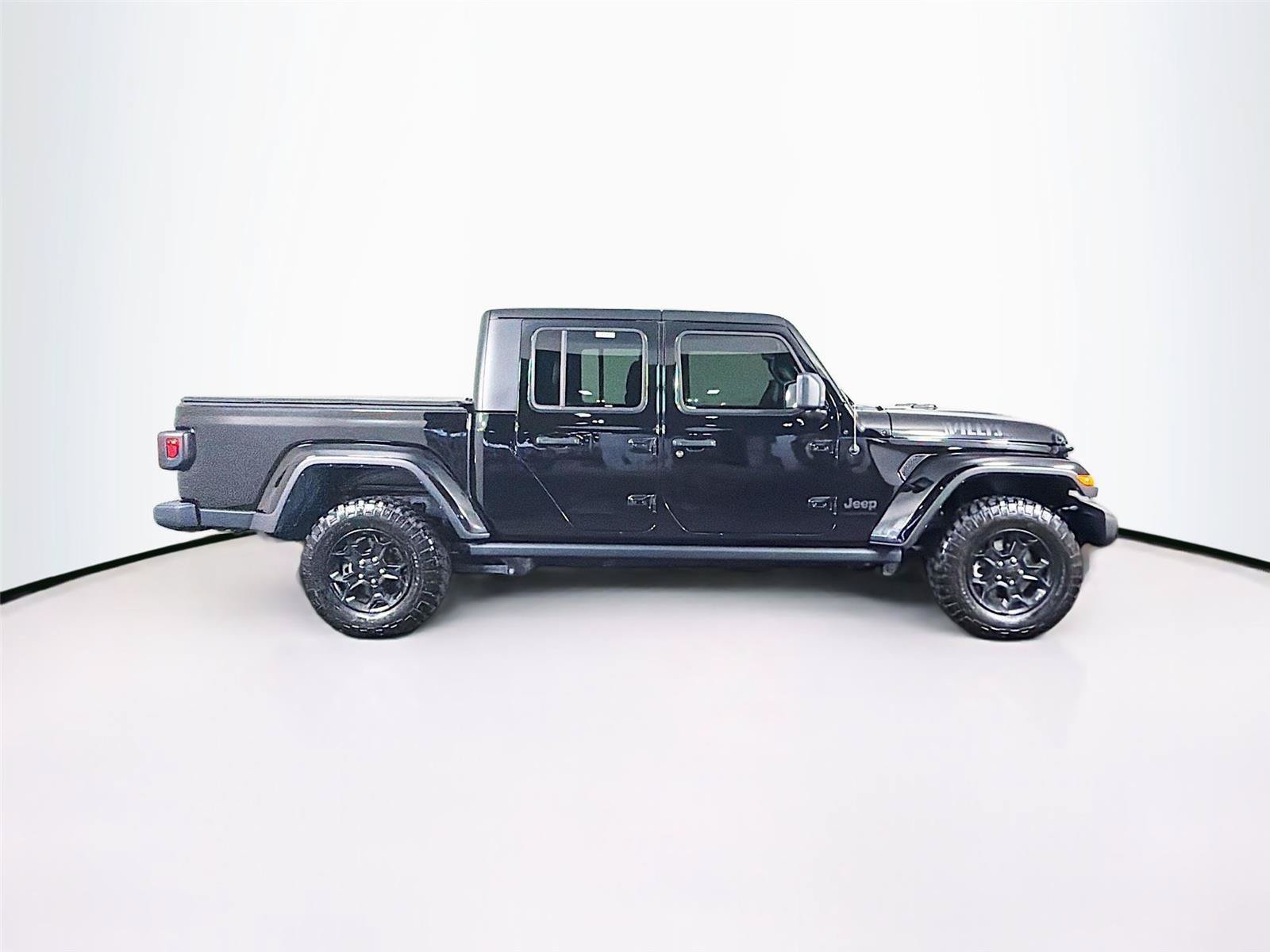 Used 2023 Jeep Gladiator Sport AWD/4WD image 12