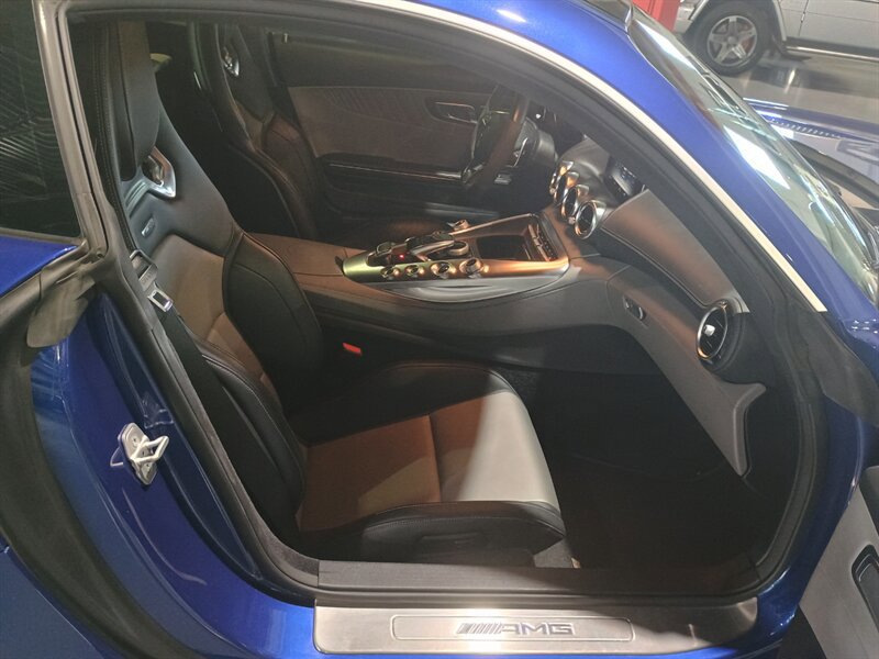 Used 2016 Mercedes-Benz AMG GT S image 26