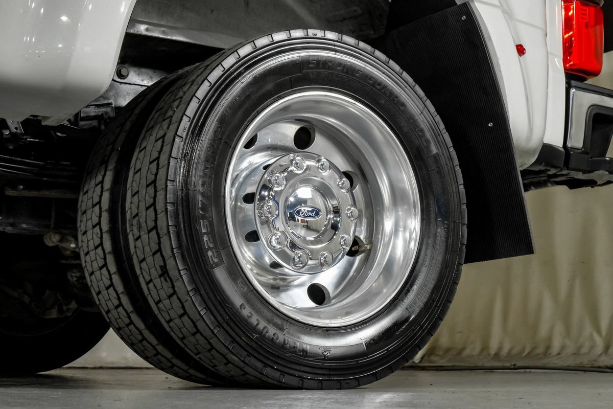 Used 2023 Ford F450 Lariat AWD/4WD image 54